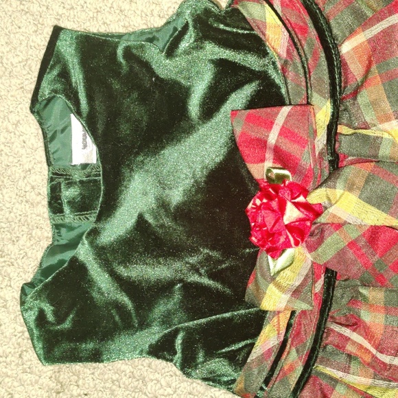 Girls Plaid W/Velvet Dress - Picture 2 of 2